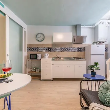 Apartment Mojito - Porta Ovile Nel Centro Storico Di